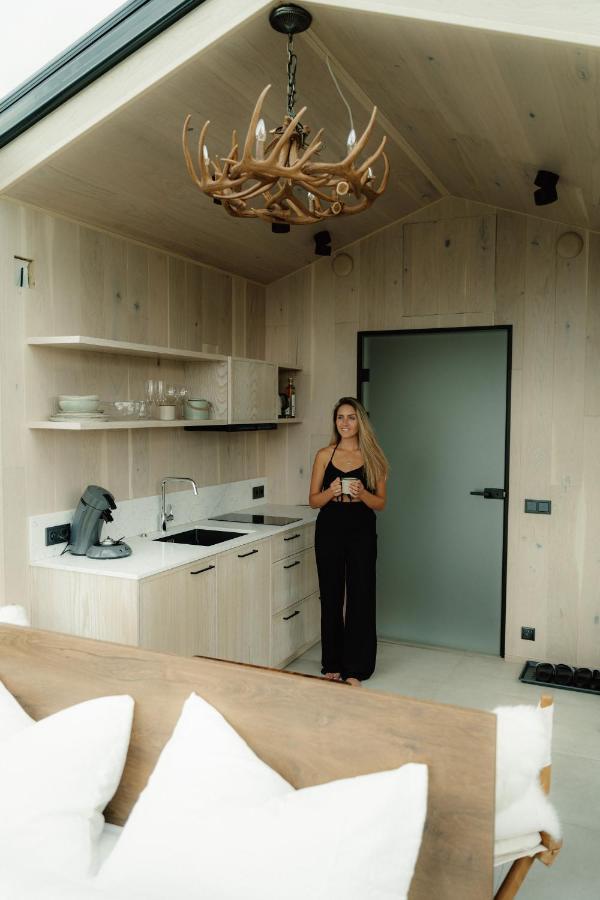 Wonderinn Arctic Utstrand Dış mekan fotoğraf
